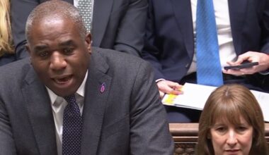 PMQs LIVE: Rachel Reeves skewered in row over pubs - 'too little too late' - Daily Express