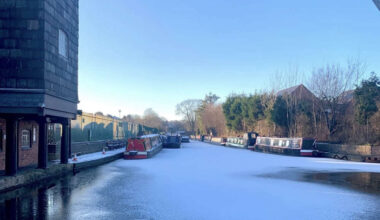 Emergency services issue water safety warning for freezing temperatures