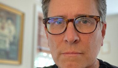 A Tech Theorist Says AI Is Training Humans to Think Backward