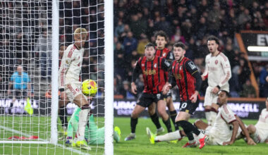 Premier League: Liverpool stunned by last-gasp Bournemouth winner