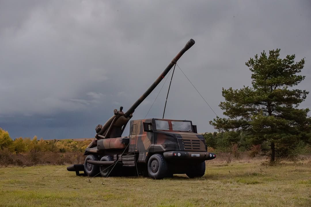 Inflatable CAESAR decoy Defense Express How France Applies Ukrainian Drone Warfare Experience to CAESAR Howitzers