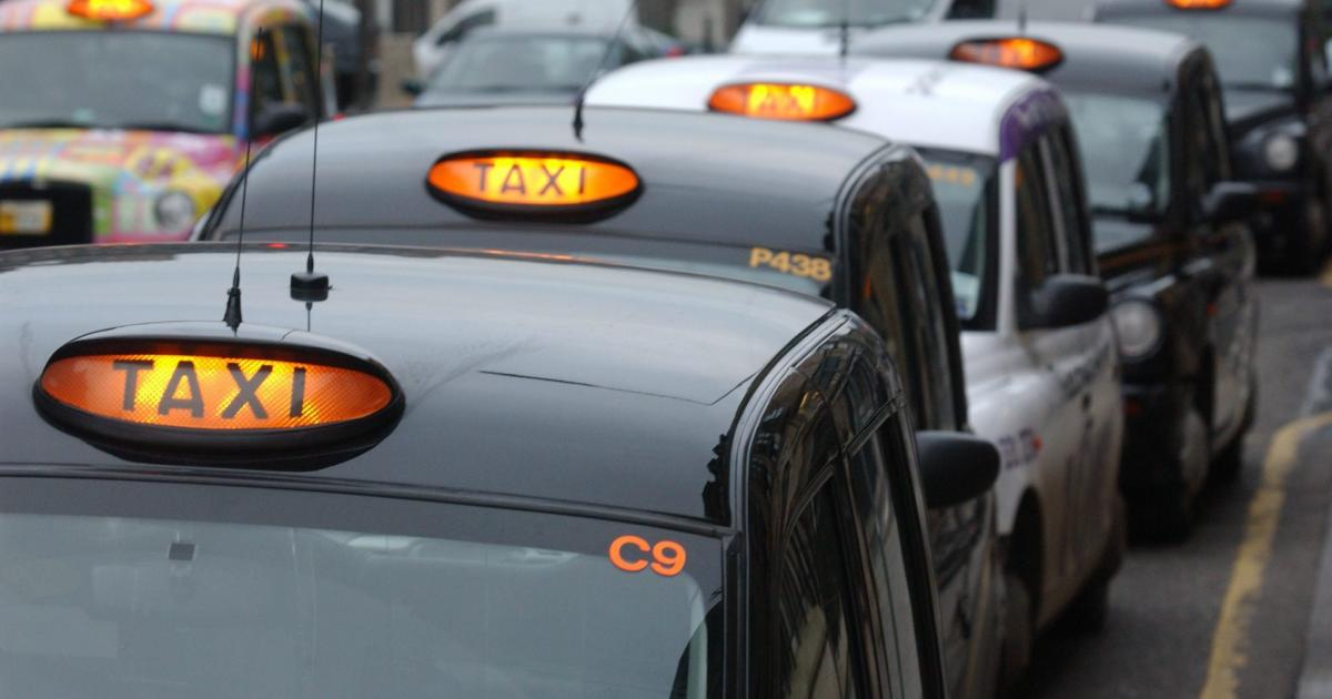 Glasgow taxis to be diverted down back alley for three months