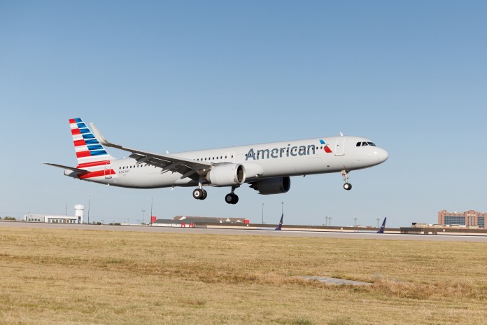 An American Airlines flight lifts off from Edinburgh Airport (C) Edinburgh Airport