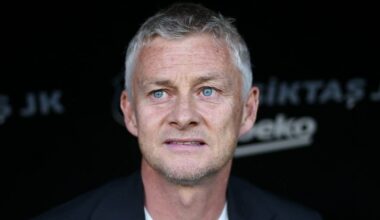 Ole Gunnar Solskjaer holds talks over Manchester United caretaker role