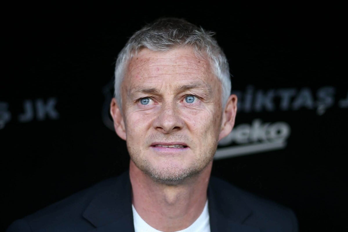 Ole Gunnar Solskjaer holds talks over Manchester United caretaker role