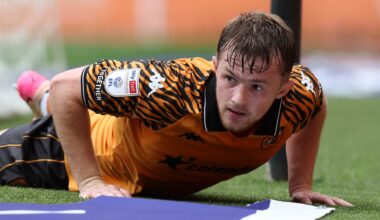 Player joins Joe Gelhardt's Hull City six months after Leeds United made him a free agent