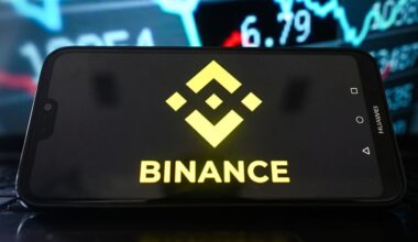 Binance applies to Greek regulators for MiCA license
