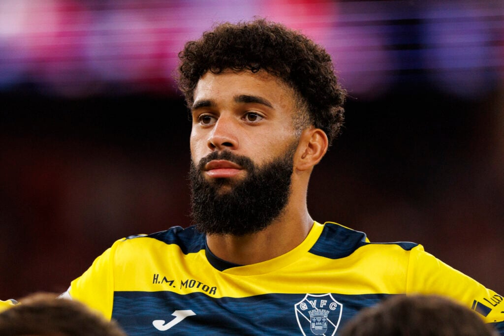 Pablo Felipe prepares to play for Gil Vicente