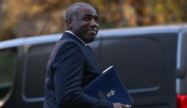 UK’s David Lammy to meet JD Vance as Ukraine talks inch forward – POLITICO