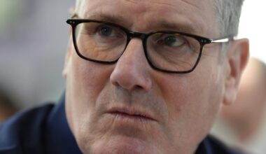 UK backs Danish PM as Trump threatens Greenland – POLITICO