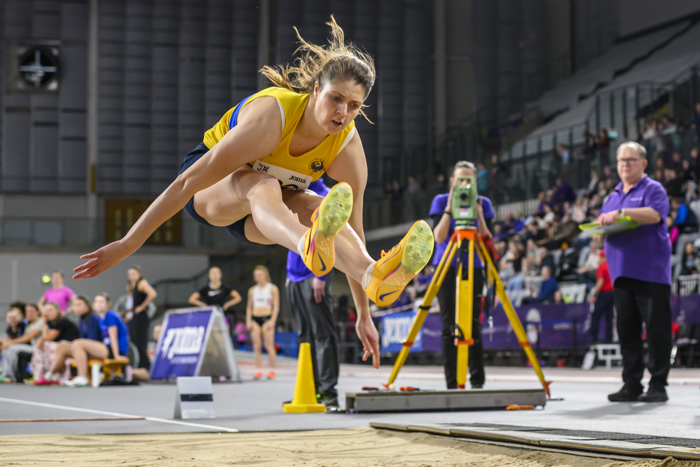 Jax soars to Glasgow 2026 pole vault mark and Nikki leaps Native Record