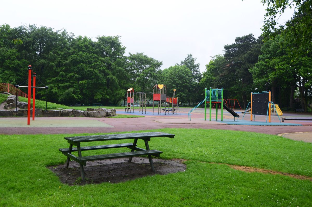 Wythenshawe Park