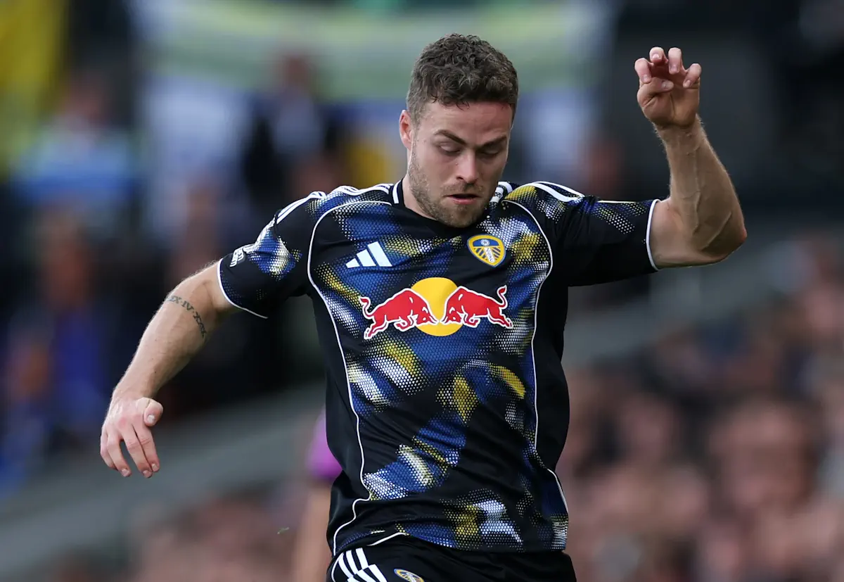 Gabriel Gudmundsson challenges for the ball while playing for Leeds United