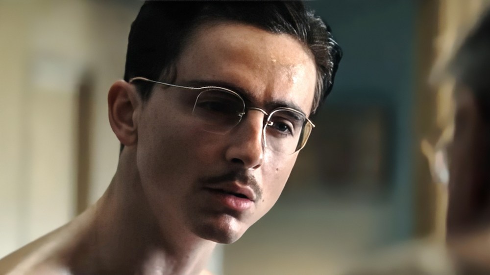 Timothée Chalamet Says 'Marty Supreme' Extra Threatened Him on Set