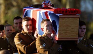 Trump praises UK troops as brave warriors after widespread condemnation