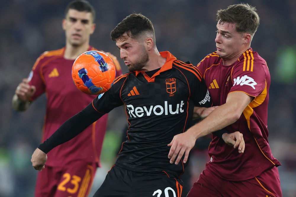 Leeds United contact for Como player