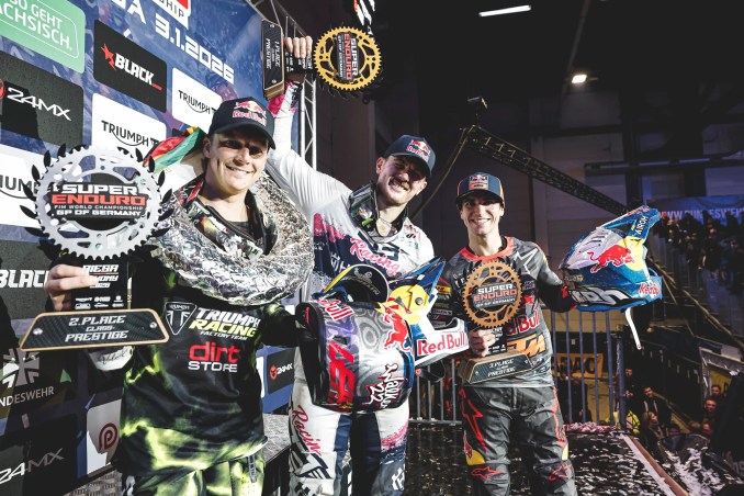 SuperEnduro Podium - Prestige : photo credit- Sport UP Agency