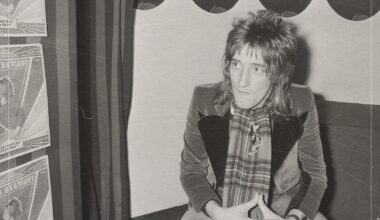 The Rod Stewart song he admitted he ripped off