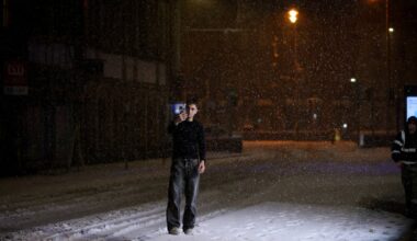 Full list of UK schools closed today as Storm Goretti continues to cause disruption