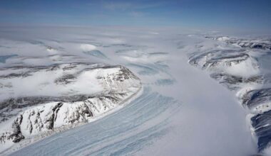 Northern Greenland ice dome melted before and could melt again