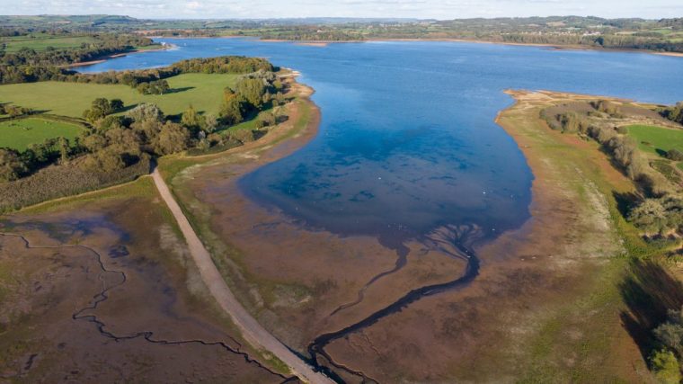 CHEW VALLEY, ENGLAND - SEPTEMBER 06: Water levels remain low at Chew Valley lake reservoir on September 6, 2025 near Bristol, England. Water levels in many UK reservoirs have dropped considerably due to very low levels of rainfall over the summer months. (Photo by Matt Cardy/Getty Images)