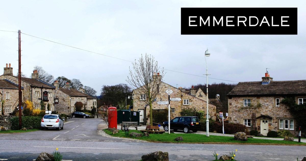 Emmerdale fans have one big request as legendary co-stars reunite | Soaps