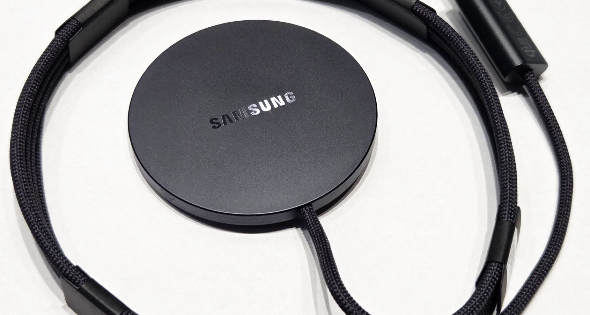 Leak shows official Samsung Galaxy S26 Ultra Qi2 charger with disappointing limitation
