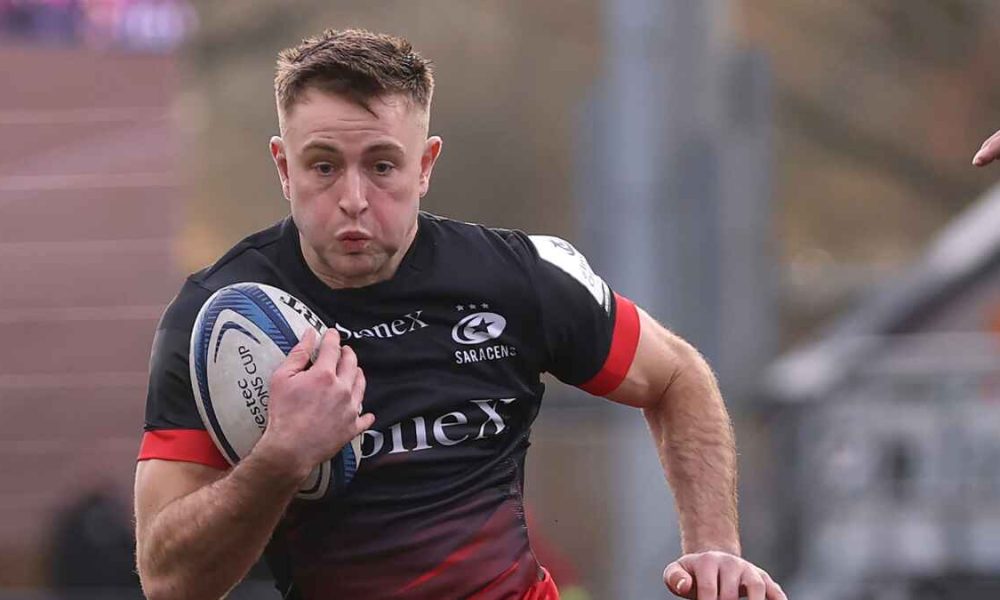 Saracens fly-half Fergus Burke