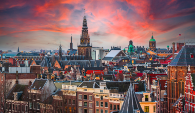 Spain eyes Dutch solution as housing crisis hits breaking point « Euro Weekly News