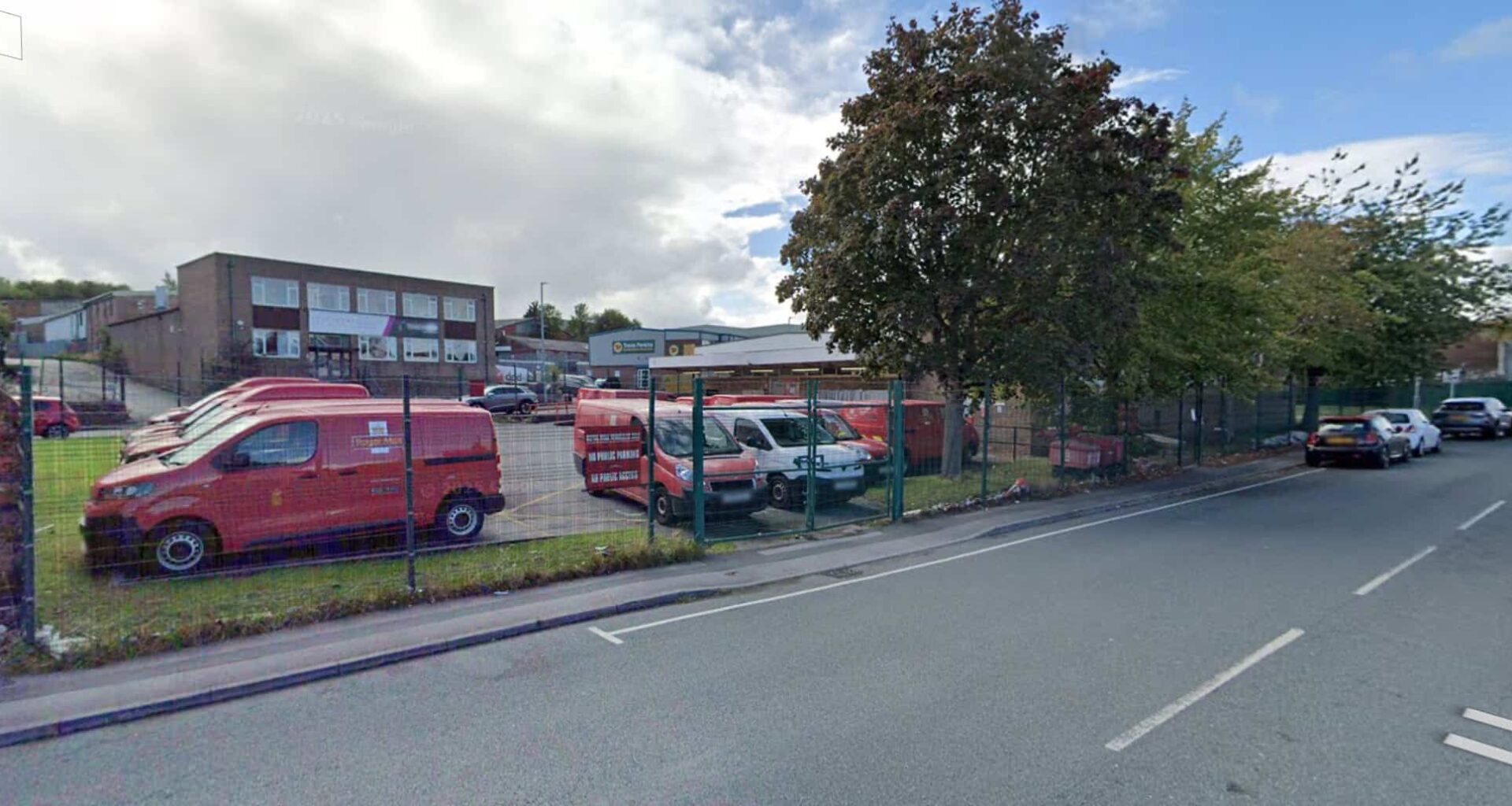 Tong Road Delivery Office to close
