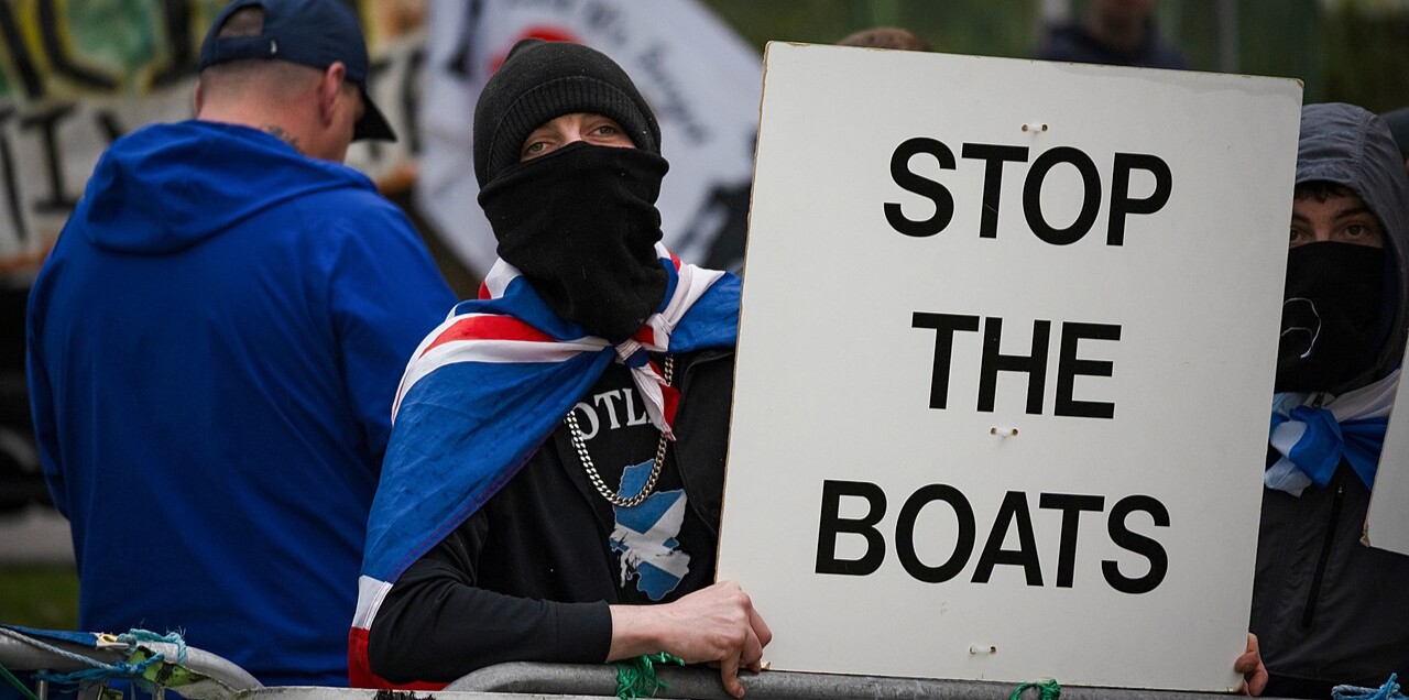 France bans 10 UK anti-immigration activists for property destruction - JURIST