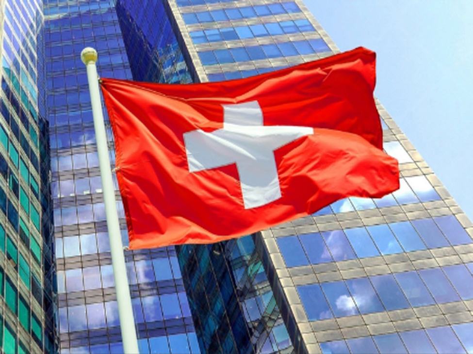 Swiss unemployment rate keeps steady in December but the trend remains clear