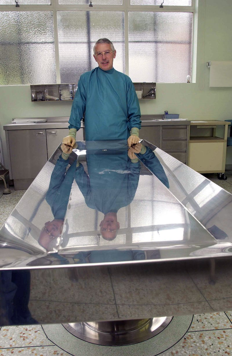 PACEMAKER BELFAST   30/3/2004
State Pathologist for Northern Ireland Professor Jack Crane pictured in his mortuary.
PHOTO: ARTHUR ALLISON/PACEMAKERPACEMAKER BELFAST   30/3/2004
State Pathologist for Northern Ireland Professor Jack Crane pictured in his mortuary.
PHOTO: ARTHUR ALLISON/PACEMAKER