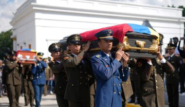 Trump-Venezuela latest: US threatens to control oil ‘indefinitely’ as authorities say 100 killed in Maduro raid