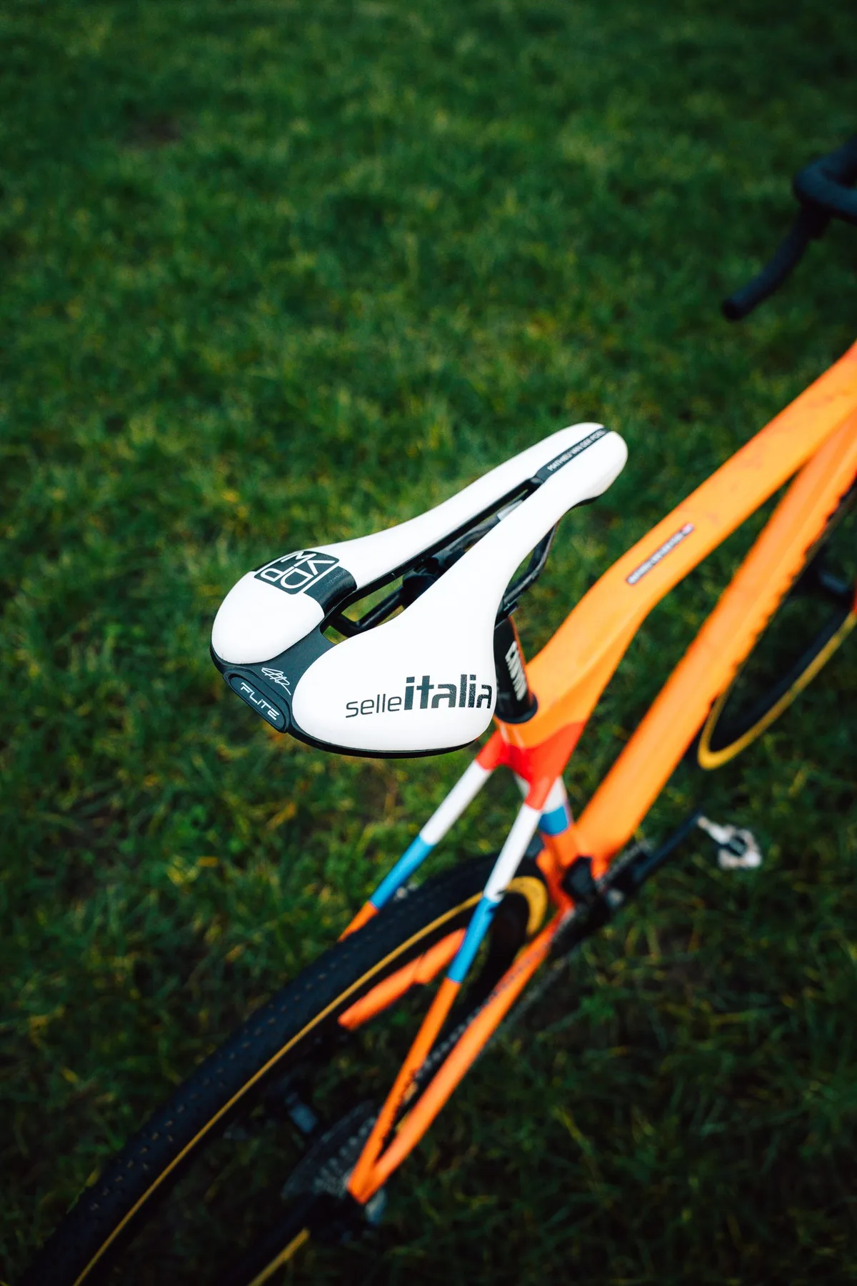 Selle Italia Elite saddle on Mathieu van der Poel's Canyon Inflite.