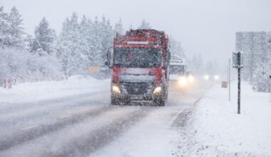 Storm Goretti live: Amber snow and ‘danger to life’ warning issued as 90mph winds approach UK