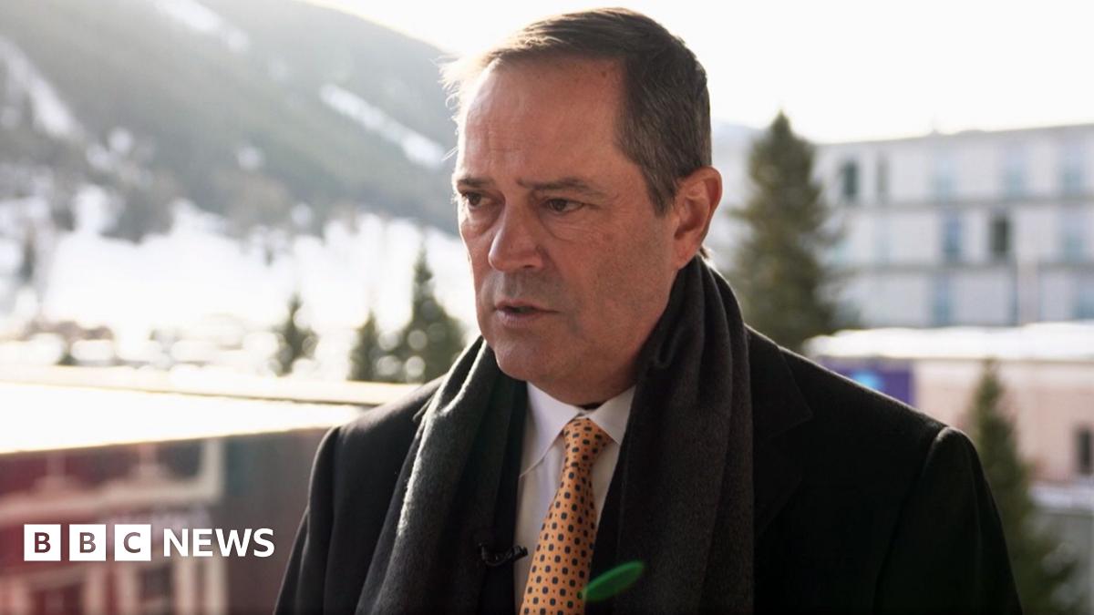 Three icons for AI apps. On the left is ChatGPT. In the middle is Qwen, written in two Chinese characters. On the right is DeepSeek.