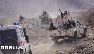 Forces of Yemen's separatist Southern Transitional Council arrive in a mountainous area at the start of an offensive in the southern province of Abyan, Yemen (15 December 2025)