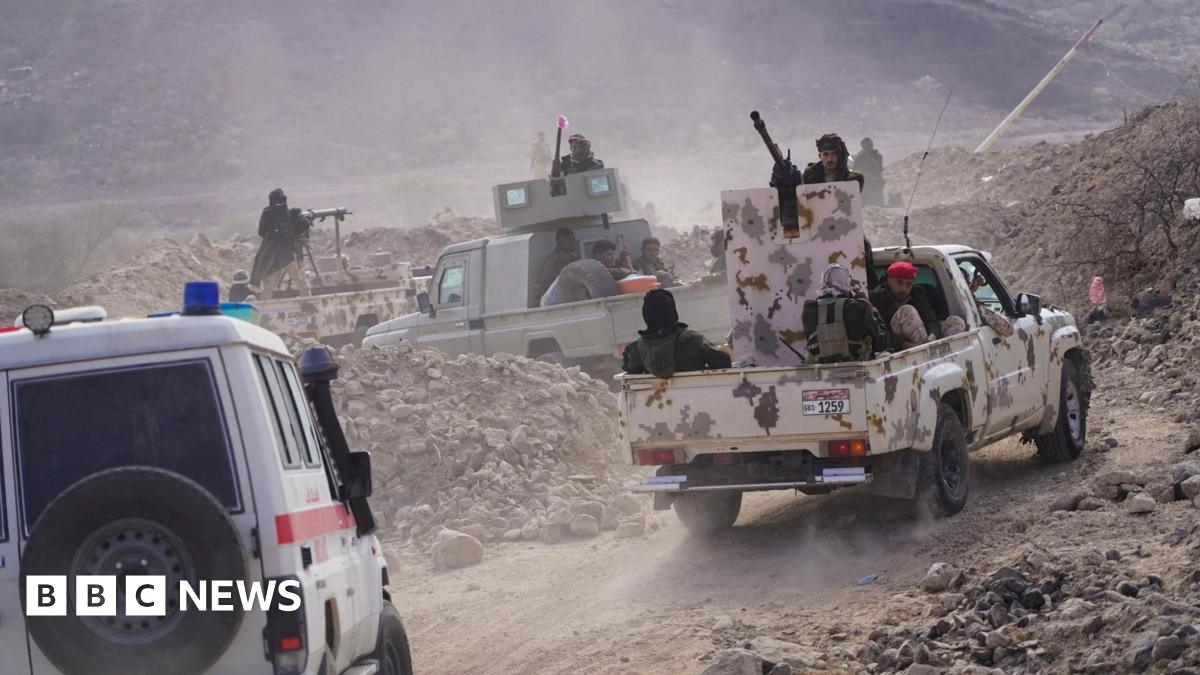 Forces of Yemen's separatist Southern Transitional Council arrive in a mountainous area at the start of an offensive in the southern province of Abyan, Yemen (15 December 2025)