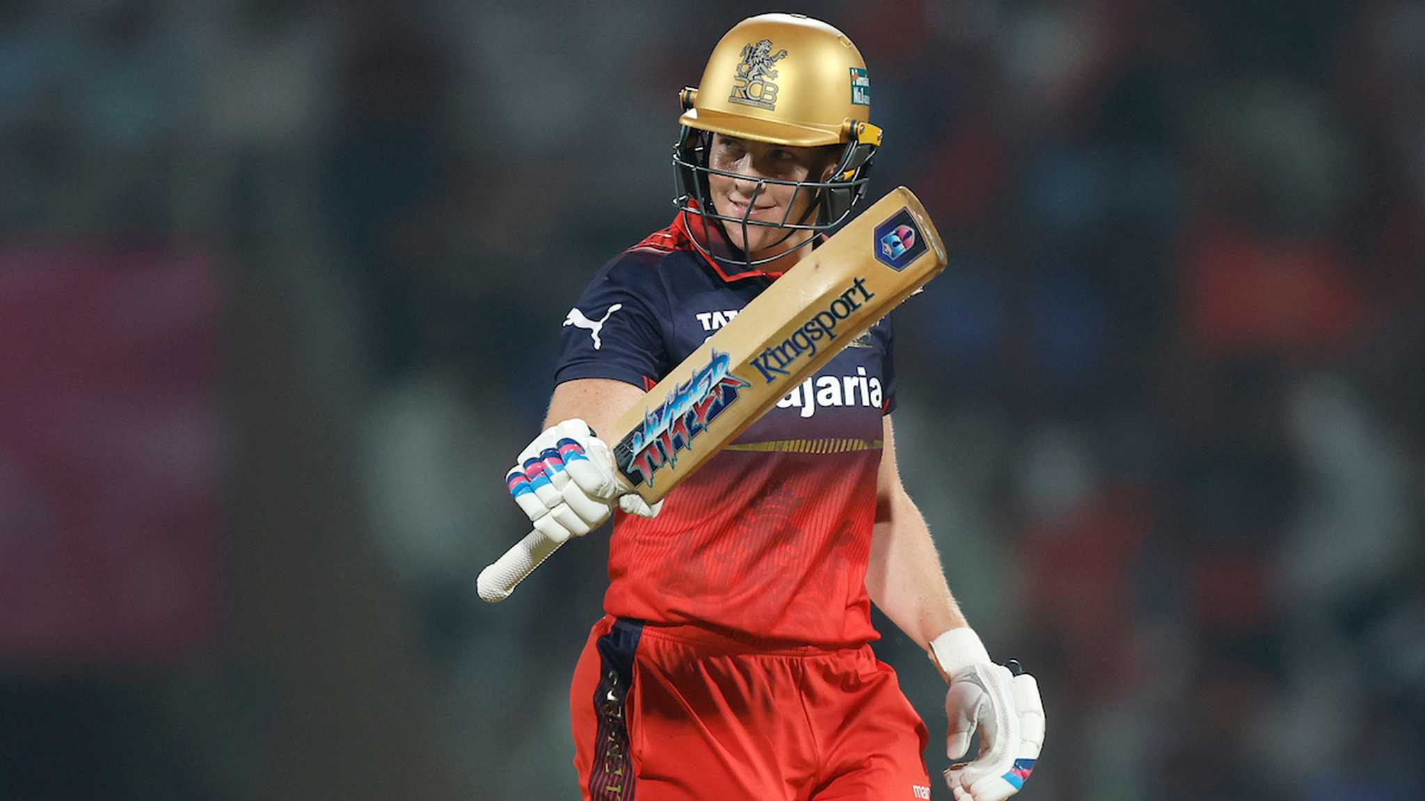 after-bagging-a-couple-of-wickets-harriss-bigger-role-on-the-night-came-with-the-bat