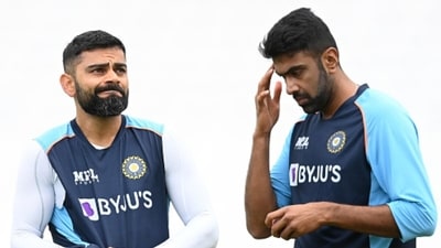 Virat Kohli (left) and Ravichandran Ashwin (AFP)