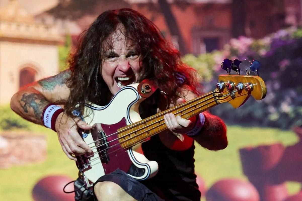 Steve Harris Reveals Iron Maiden Song He Wants Back in Set