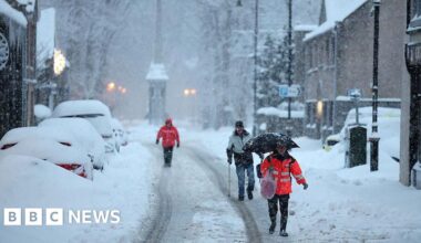 Storm Goretti approaches UK as Met Office issues new snow and ice warnings