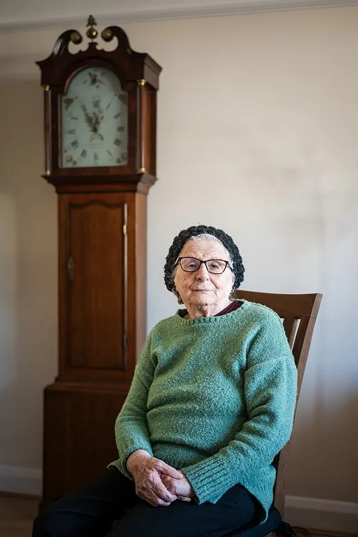 David-Tett-David Tett Effat 89 Iran Portrait-of-Britain-vol.8-Shortlist-1