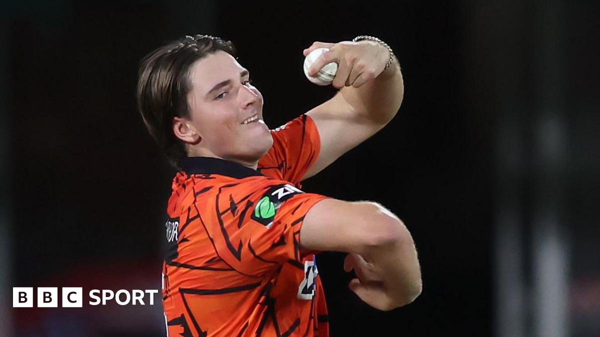 James Coles bowling for Sunrisers Eastern Cape