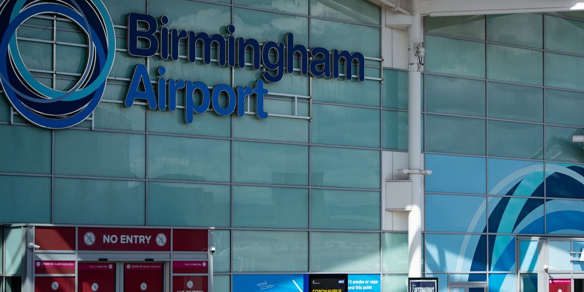 Birmingham Airport closed with flights forced to divert after being struck by heavy snowfall