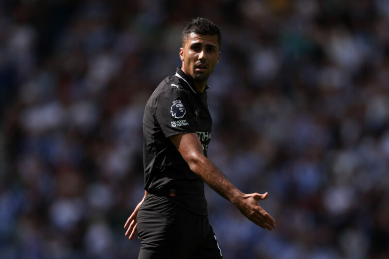 BRIGHTON, ENGLAND - AUGUST 31: Rodri of Manchester City during the Premier League match between Brighton & Hove Albion and Manchester City at A...