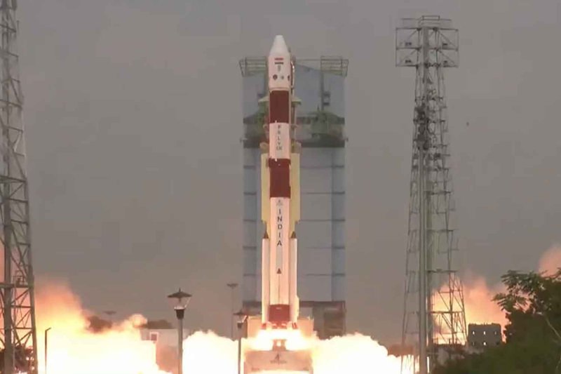 THEOS‑2A satellite launches on Monday but would fail to reach orbit as anomalies disrupted the rocket’s rotation, diverting its flight path. GISTDA