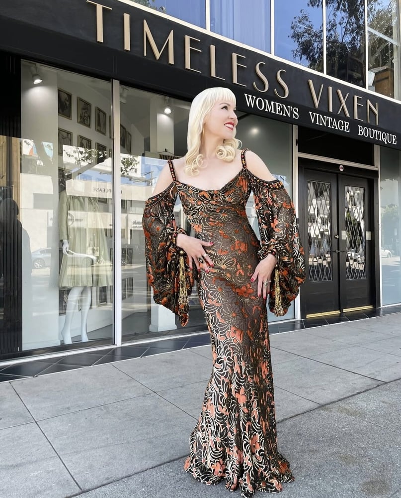 Lauren Lepire in front of her Timeless Vixen's store
