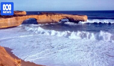 Today in history, January 15: Australia's London Bridge fell down